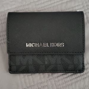 Michael Kors coin wallet